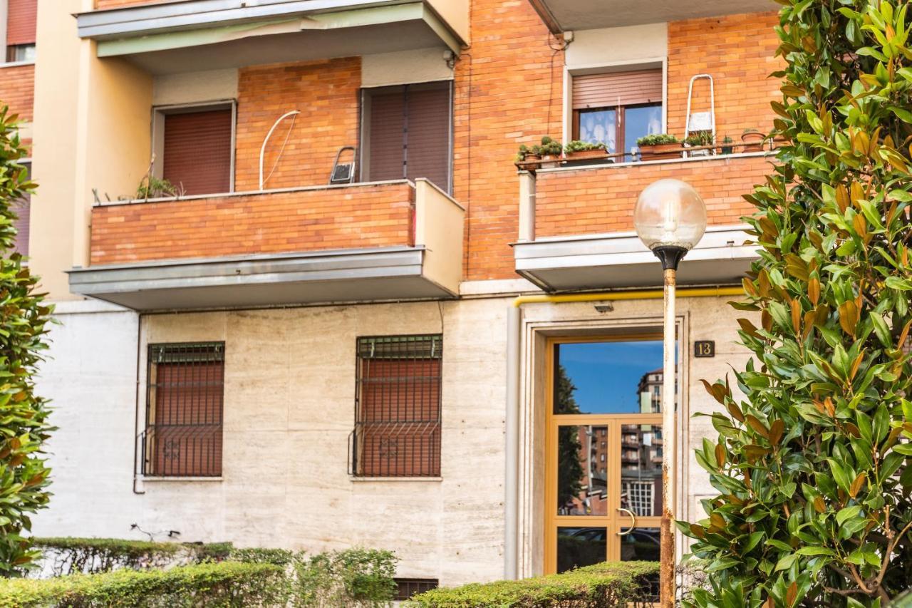 Rosselli 13 Milan Apartment Kültér fotó